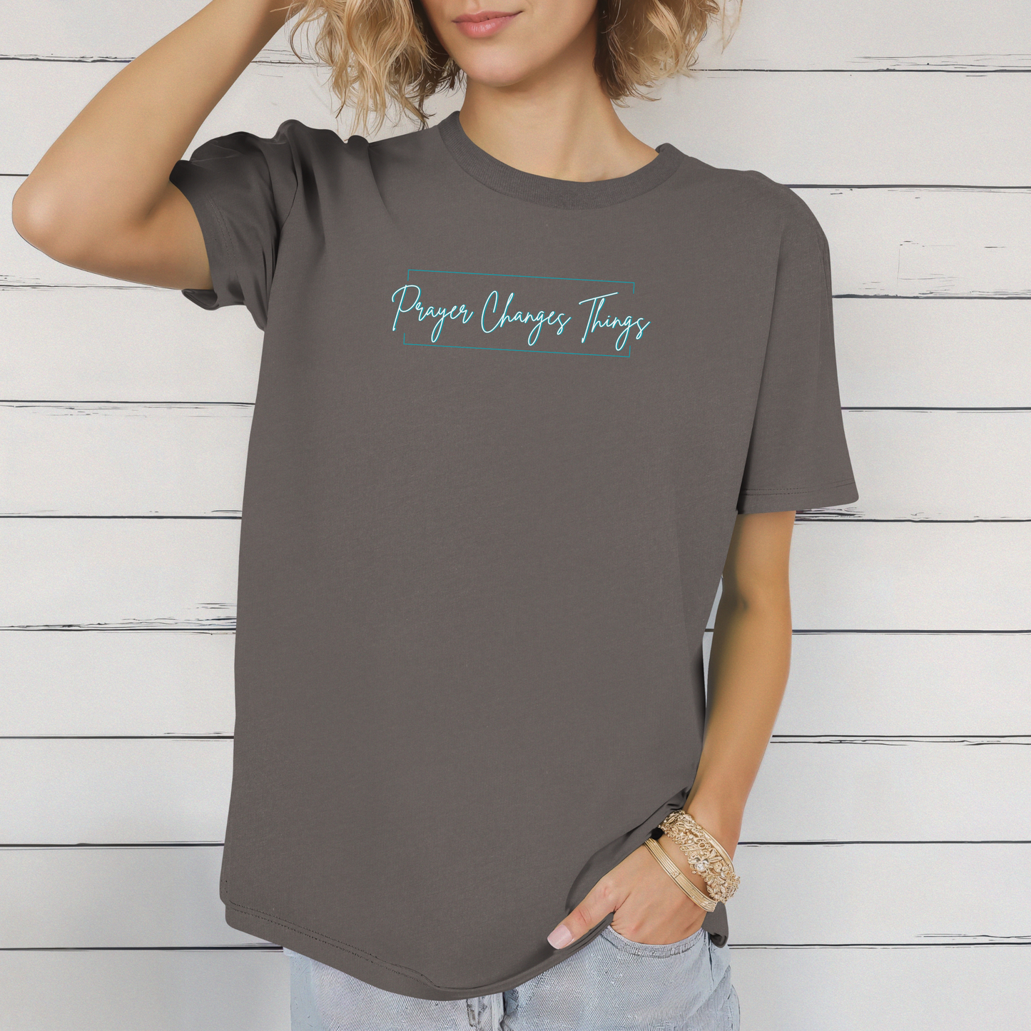 Calligraphy Casual "Prayer Changes Things" - Inspirational Unisex T-Shirt