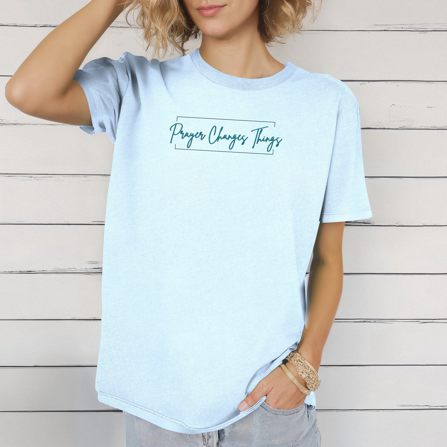 Calligraphy Casual "Prayer Changes Things" - Inspirational Unisex T-Shirt